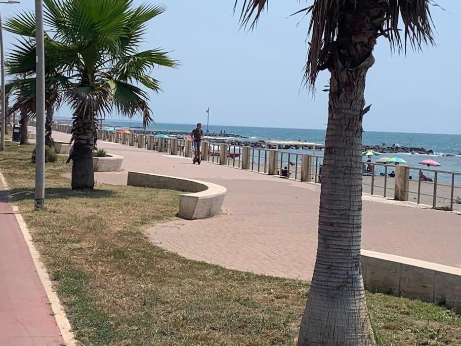 Bilocale A Due Passi Dal Porto E Dal Mare Daire Lido di Ostia Dış mekan fotoğraf